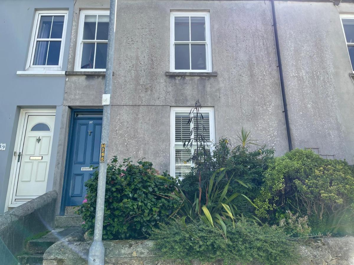 37 Trenwith Place, Charming Family Home & Garden! St Ives Dış mekan fotoğraf